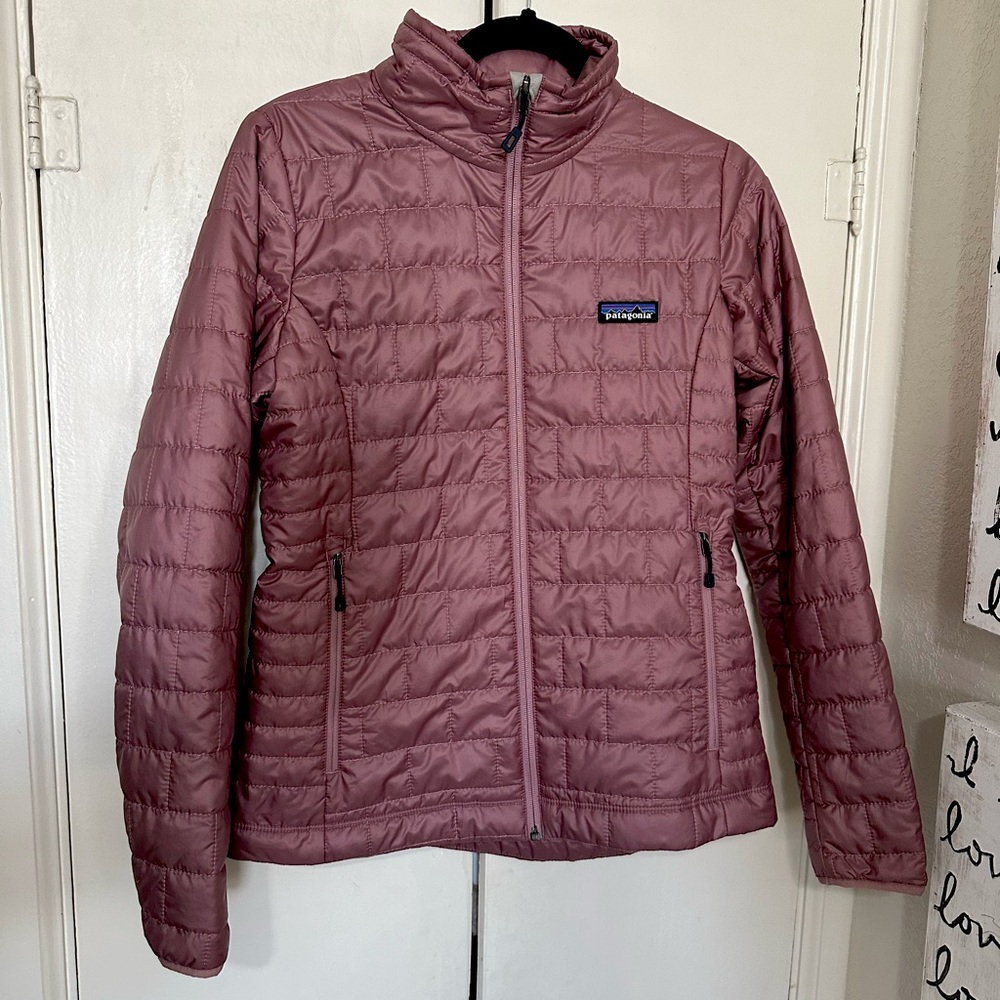 Patagonia- Women’s Puff Nano Jacket Purple